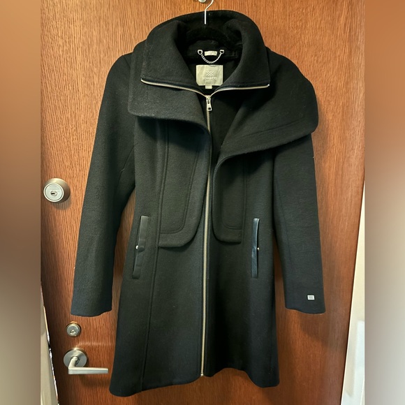 Soia and Kyo black coat - Picture 1 of 3